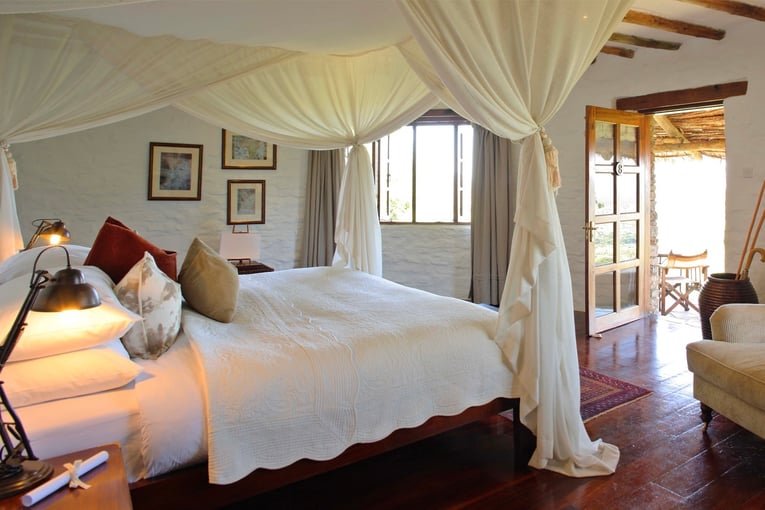 &Beyond Kleins Camp intimate-thatched-cottages-at-andBeyond-Kleins-Camp-on-tanzania-luxury-safari-with-magnificent-views-of-the-serengeti