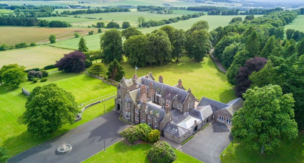 1 Turin Castle, Velká Británie – Skotsko, Angus | Exclusive Tours