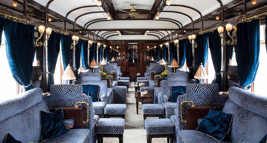 1032x554 5 nocí v na palubě Simplon-Orient-Expressu | Exclusive Tours 5e9daf8075abb86061d97fe2_belmond-venice-simplon-orient-express-interior