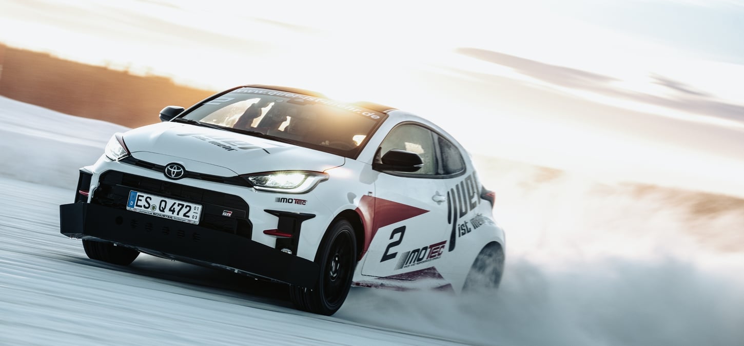 1450x674 cover Driftování s Toyotou GR Yaris v Laponsku – 2025 | Exclusive Tours