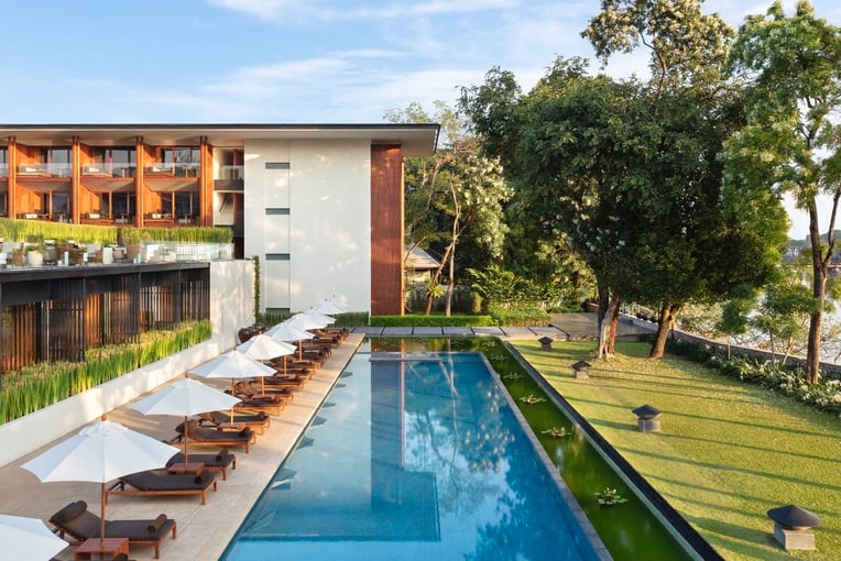 Anantara Chiang Mai Resort | Exclusive Tours anantara_chiang_mai_resort_-swimming_pool_1920x1037