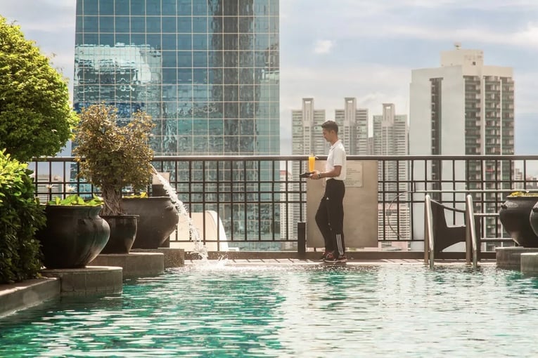 Banyan Tree Hotel Bangkok | Exclusive Tours Pool