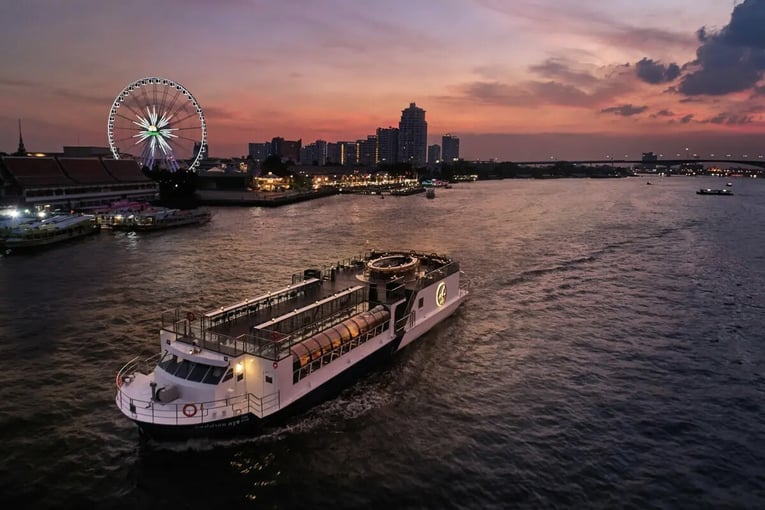 Banyan Tree Hotel Bangkok | Exclusive Tours Saffron Cruise Chao Phraya River