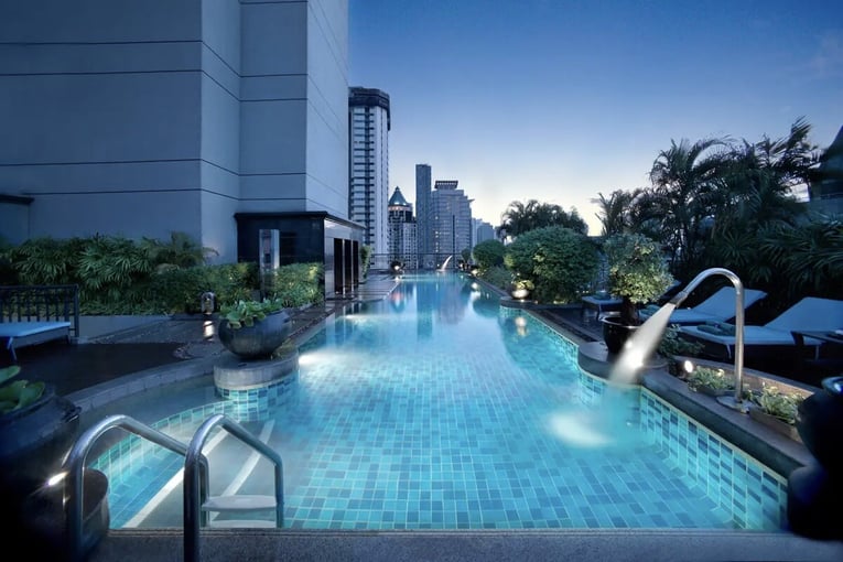 Banyan Tree Hotel Bangkok | Exclusive Tours Swimming Pool