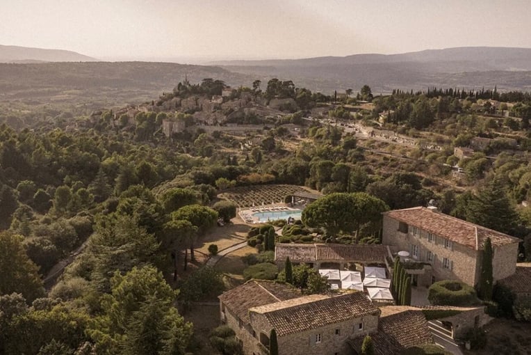 Capelongue, Bonnieux, a Beaumier Hotel & Spa | Exclusive Tours beaumier-capelongue-view-bonnieux