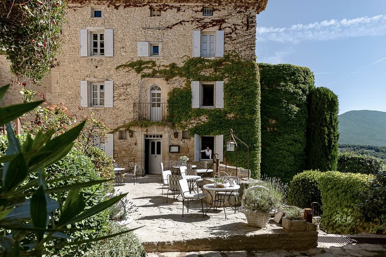 Crillon le Brave, Francie – Provence | Exclusive Tours hotel-crillon-le-brave-restaurant-la-madeleine-112267-1920-1080-auto