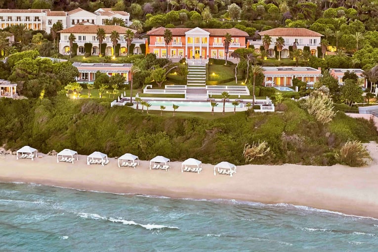 GRECOTEL Mandola Rosa 01-Luxurious-Beachfront-Residence-in-Kyllini_72dpi