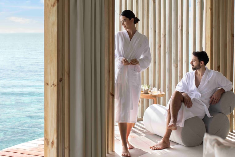 InterContinental Maldives _ Couple Spa Relaxation Room (2)