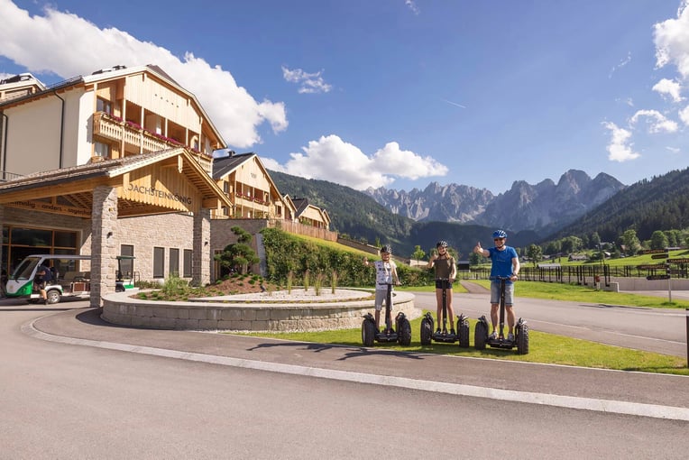 Leading Family Hotel & Resort Dachsteinkönig | Exclusive Tours segway