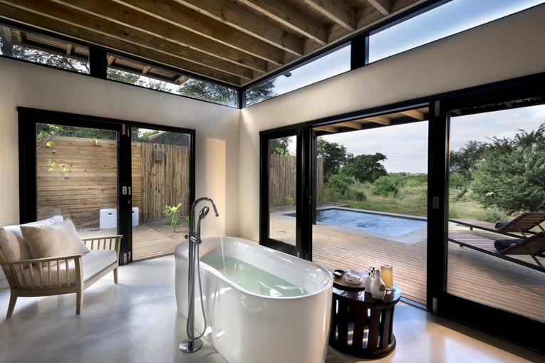 Lion Sands River Lodge, Jihoafrická republika – Sabi Sands | Exclusive Tours lion_sands__river_lodge_3_river_suite_en-suite_bathroom_0361