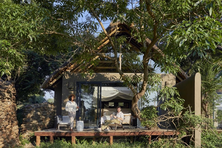 Lion Sands River Lodge, Jihoafrická republika – Sabi Sands | Exclusive Tours lion_sands_river_lodge_superior_luxury_suite_room_exterior1