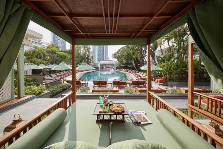 Mandarin Oriental, Bangkok, Thajsko – Bangkok Swimming Pool - Cabana