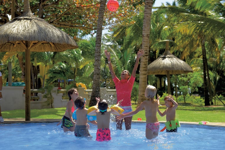 Paradis Beachcomber Golf Resort & Spa  6b756b9d068021be2b1a36ef386e21799a41454a9fe531f180aeb5e871107c71 2-1